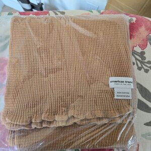 NWOT American Trench Cotton thermal scarf in Camel